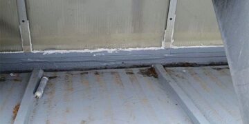 Restos del sellado acometido por personal de una subcontrata del IMD / FOTO: AO