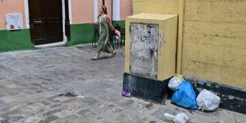 El incivismo presente en pleno centro histórico / FOTO: Eulogio García