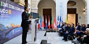 El alcalde participando en la inauguración del encuentro / FOTO: Eulogio García