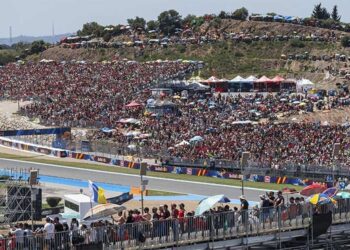Llenazo en el circuito en la mañana del domingo / FOTO: Circuito de Jerez