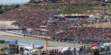 Llenazo en el circuito en la mañana del domingo / FOTO: Circuito de Jerez