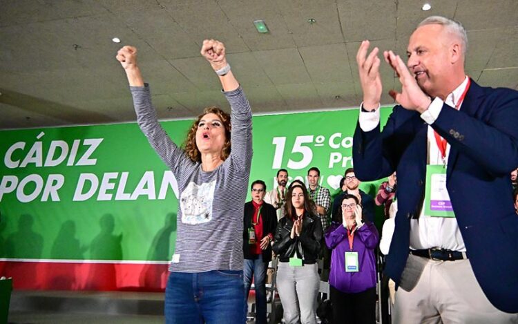 Momentos de euforia al inicio del cónclave / FOTO: Eulogio García