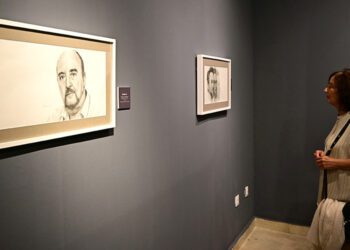 Profundizando entre retratos / FOTO: Eulogio García