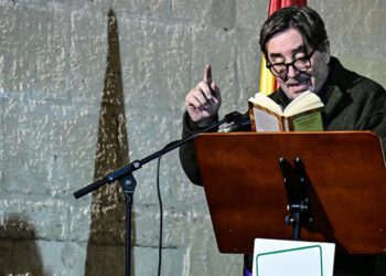 García Montero en un homenaje a Alberti promovido por IU en El Puerto / FOTO: Eulogio García