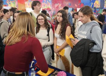 Alumnado en la primera jornada celebrada en el campus de Puerto Real / FOTO: UCA