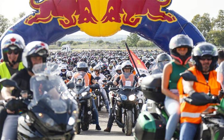 No faltó la caravana motera previa / FOTO: Circuito de Jerez