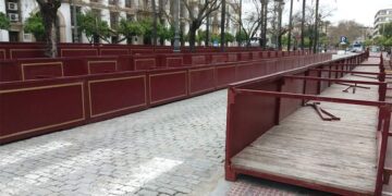 Tramo de carrera oficial a medio desmontar / FOTO: Podemos