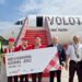 Festejando el primer vuelto entre Jerez y Asturias / FOTO: Volotea