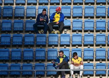 La grada del Nuevo Mirandilla en la previa de algún partido de la presente liga / FOTO: Eulogio García