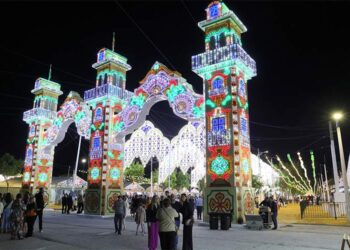 El real alumbrado en su primera noche de fiesta / FOTO: Ayto.