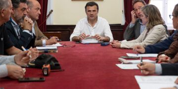 Un momento de la reunión interna presidida por el alcalde / FOTO: Ayto.