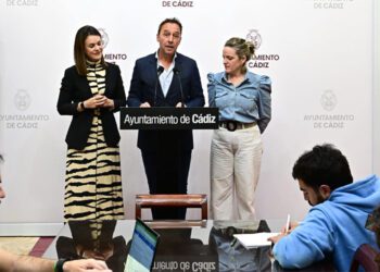 Cossi protagonizando la última rueda de prensa tras Junta de Gobierno / FOTO: Eulogio García