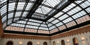 Detalle de la montera del Palacio de Congresos / FOTO: Eulogio García