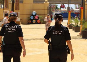 Patrullando por la Feria del Caballo / FOTO: Ayto.