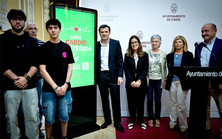 Presentando la iniciativa en el Ayuntamiento / FOTO: Ayto.