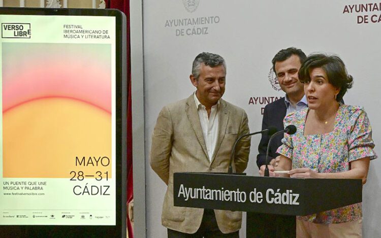 La coordinadora del nuevo festival, en su presentación pública / FOTO: Eulogio García