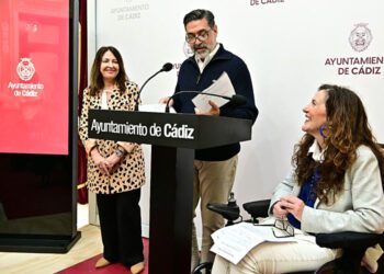 Verdulla ofrece detalles de la iniciativa ya completada / FOTO: Eulogio García