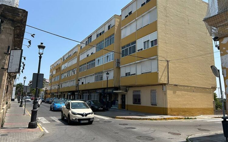 Los cuatro bloques que el Ayuntamiento espera comprar y derruir / FOTO: Ayto.