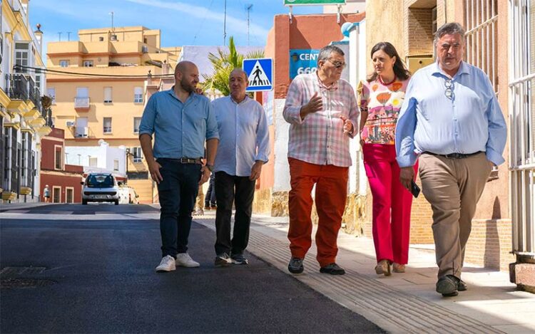 Paseo inaugural por la calle Doctor Erostarbe / FOTO: Ayto.