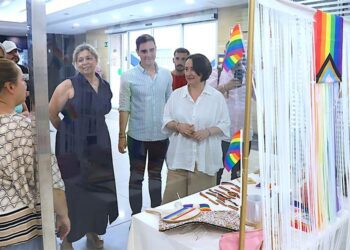 Diferentes establecimientos se adhieren estos días a 'Comercio Orgulloso' / FOTO: Ayto.