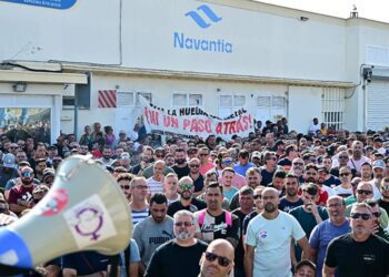 Asamblea en Navantia Cádiz en el quinto día de huelga / FOTO: Eulogio García