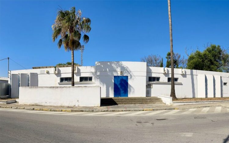 Acceso a la antigua piscina / FOTO: Ayto.