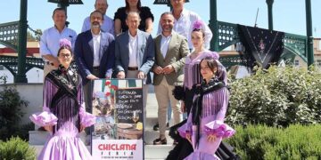 Durante la pasada presentación del cartel de la feria 2025 / FOTO: Ayto.