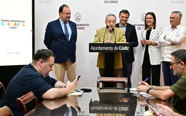 Alberto Ramos interviniendo en la presentación del proyecto / FOTO: Eulogio García