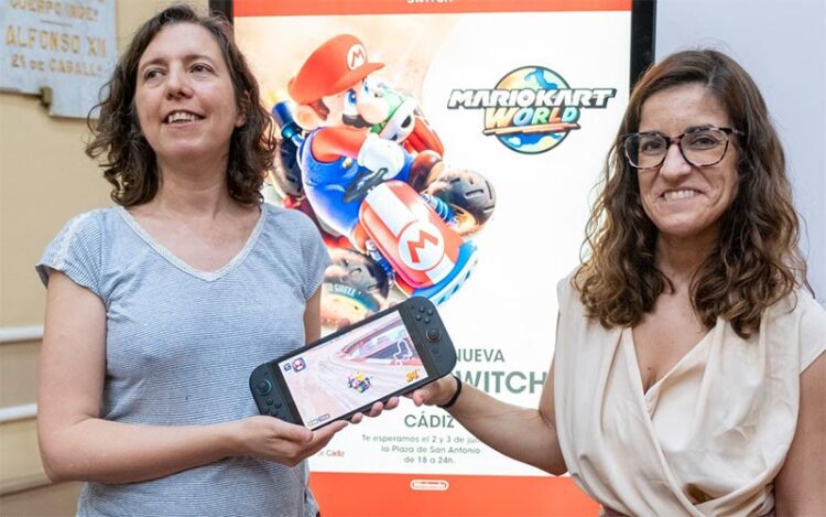 Presentando los detalles de la gira aficionados a la Nitendo / FOTO: Ayto.