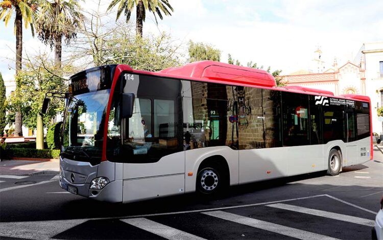Uno de los famosos buses de la marca Otokar / FOTO: Ayto.