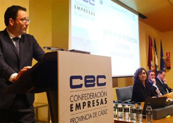 El nuevo presidente de la CEC en la última asamblea de la entidad / FOTO: CEC