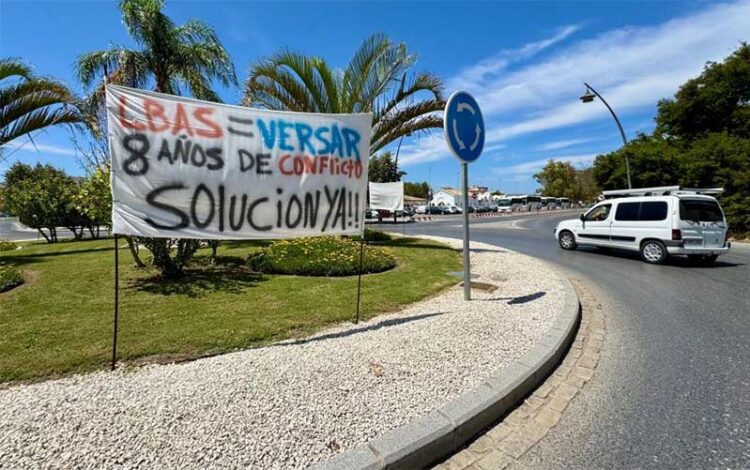 Pancarta haciendo visible el conflicto / FOTO: Ayto.