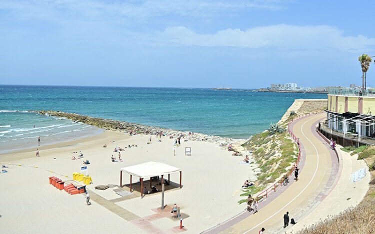 Santa María del Mar a primera hora / FOTO: Eulogio García