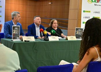 Presentando los datos del informe anual en la sede de la ONCE en Cádiz / FOTO: Eulogio García