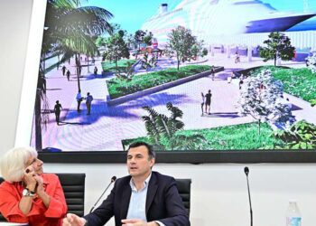 La presidenta de la APBC y el alcalde juntos para celebrar las próximas obras / FOTO: Eulogio García