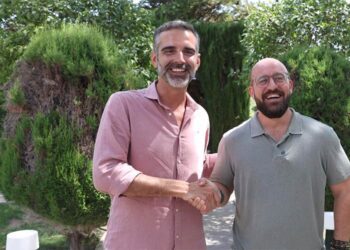 Consejero y alcalde, felices / FOTO: Junta