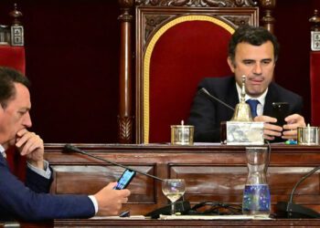 El alcalde presidiendo un pasado pleno / FOTO: Eulogio García