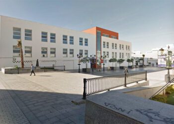 El edificio de la plaza Mayor lleva años esperando un futuro