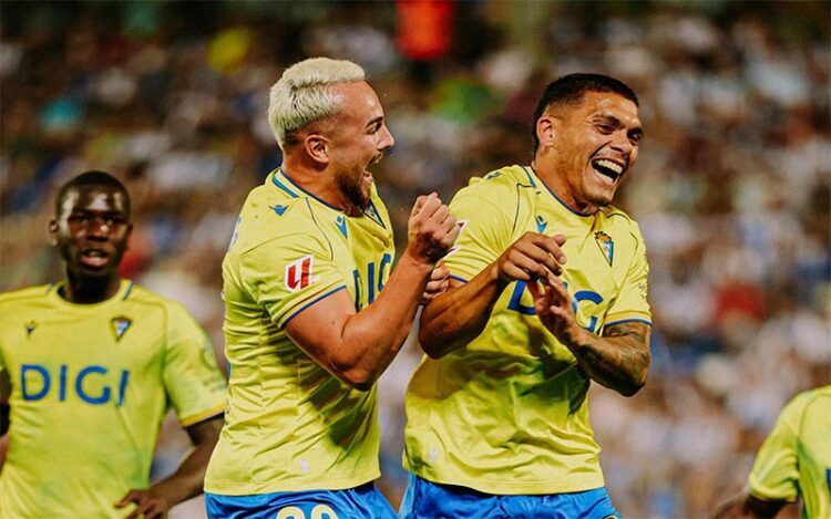 Ontiveros y Ocampo celebrando el gol / FOTO: Cádiz CF