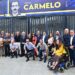 Posado con Carmelo y con su puerta / FOTO: Eulogio García