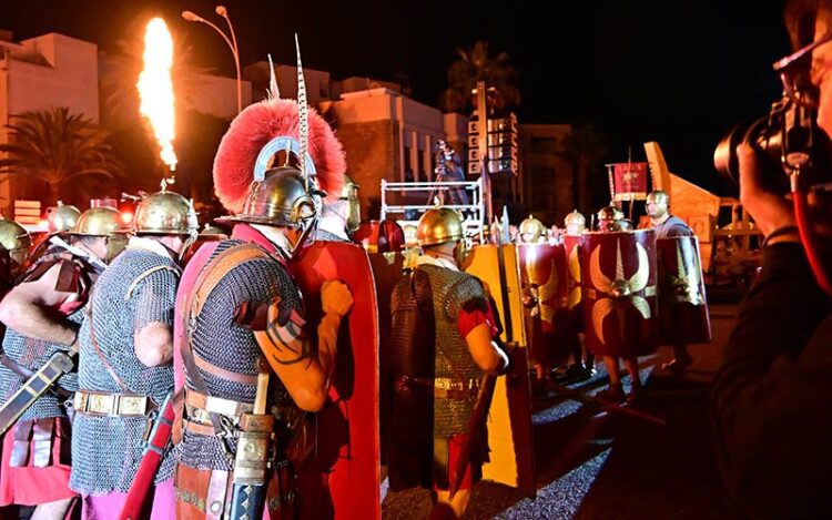 Escenificando la guerra entre César y Pompeyo / FOTO: Eulogio García