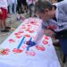 Gesto simbólico durante la protesta en Cádiz / FOTO: Eulogio García