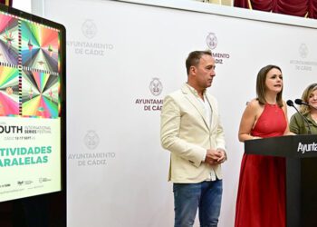 Presentando las actividades en el Ayuntamiento / FOTO: Eulogio García