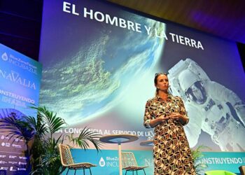 Odile Rodríguez de la Fuente, en su charla inaugural / FOTO: Eulogio García