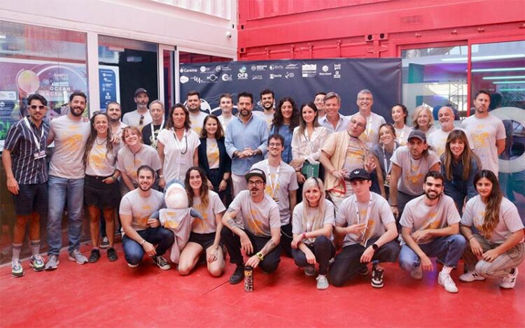 Posado en la clausura con todos los participantes / FOTO: CEEI