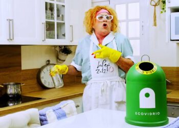 Uno de los anuncios de la campaña gaditanizada / FOTO:  Ecovidrio