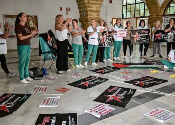 Encierro en la Facultad de Filosofía y Letras / FOTO: Eulogio García