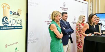 Presentando la confirmación de Cádiz como sede del congreso / FOTO: Eulogio García