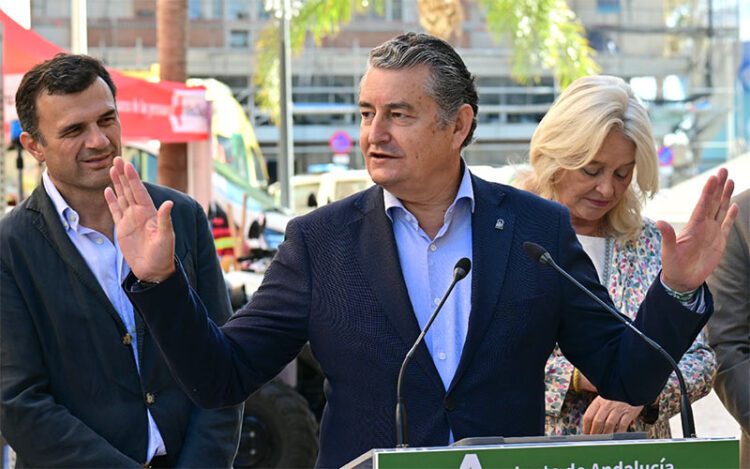 El consejero Sanz en una pasado acto en la capital gaditana / FOTO: Eulogio García
