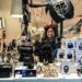 Una tienda del centro ofertando artículos "de miedo" / FOTO: Eulogio García
